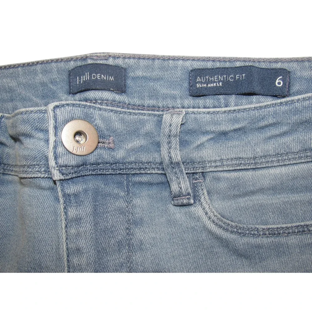 J. Jill Authentic Fit Slim Ankle Jeans Light Wash Blue Denim Size 6 Stretch